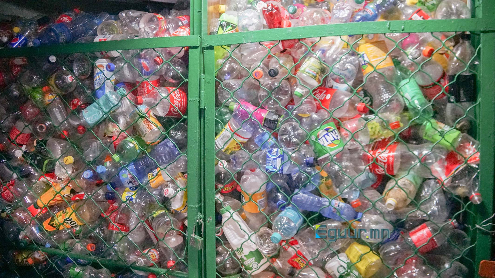 Монголчууд хогоо ангилж  хаяж мэддэггүй